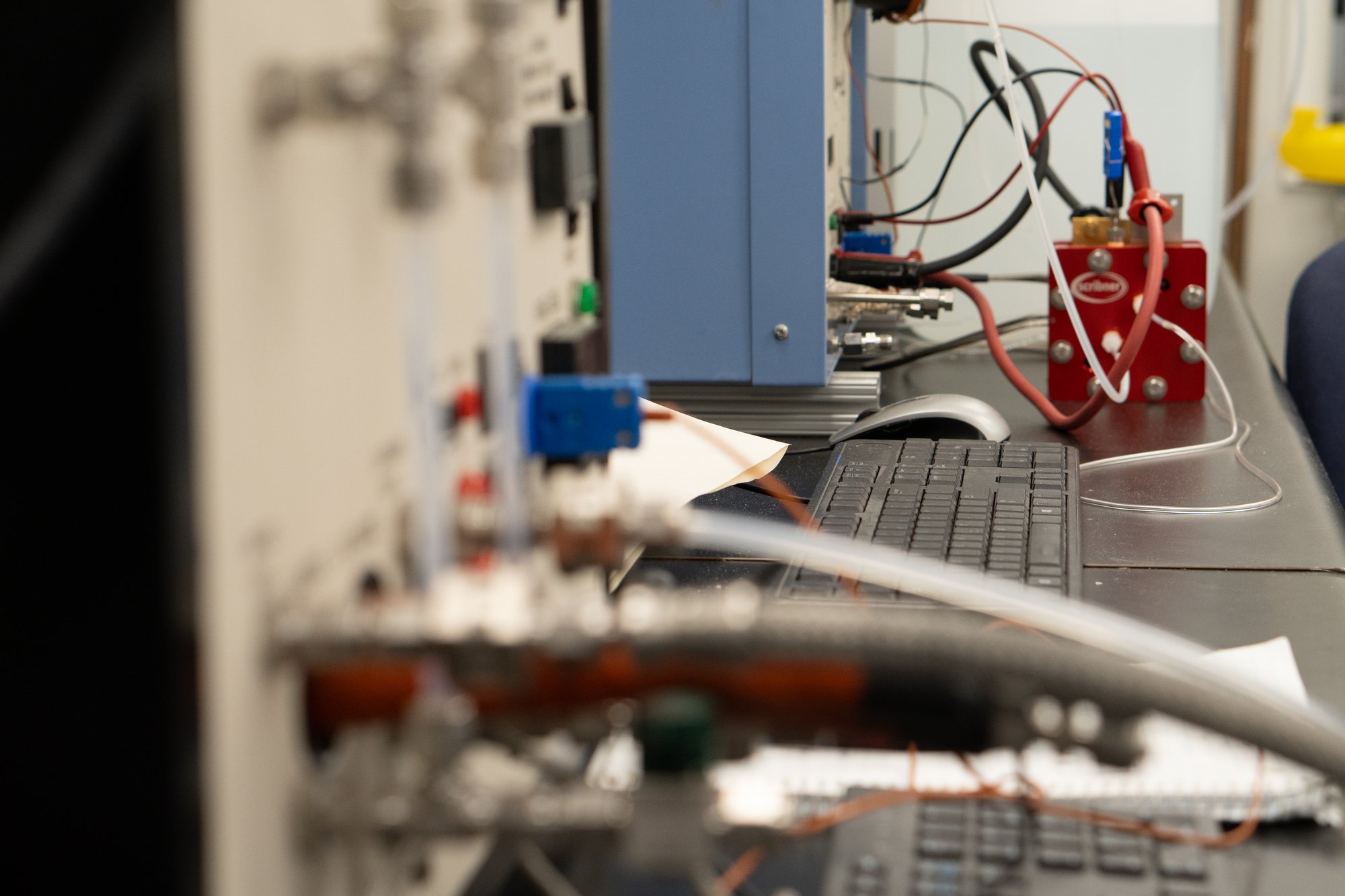 fuel cell on lab bench